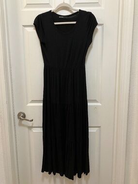 Brit & Bri black jersey cap sleeved maxi dress size L